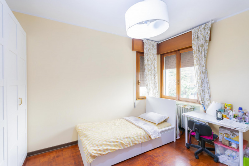 In una delle zone più richieste dell’Arcella, a pochi passi dai quartieri San Carlo e San Bellino...