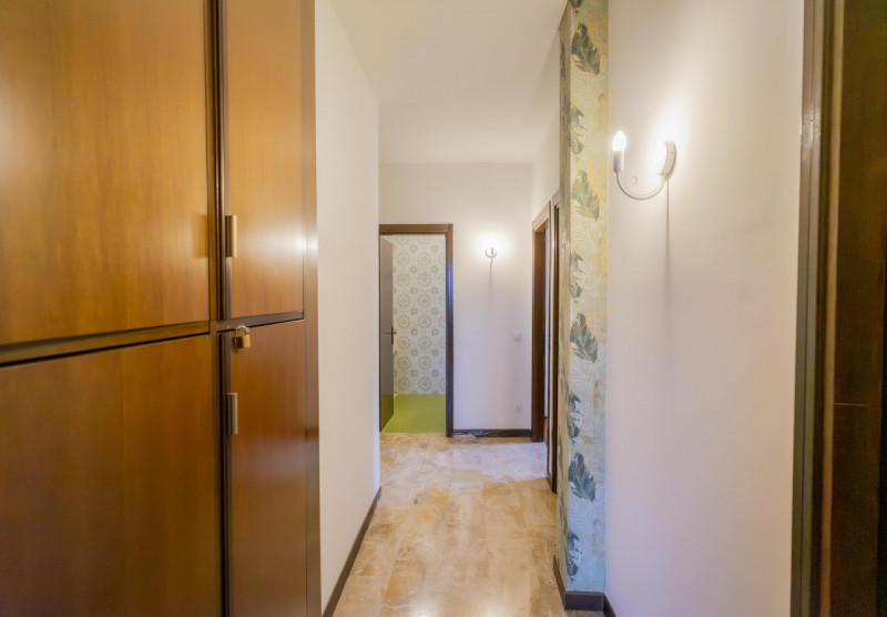 In una delle zone più richieste dell’Arcella, a pochi passi dai quartieri San Carlo e San Bellino...