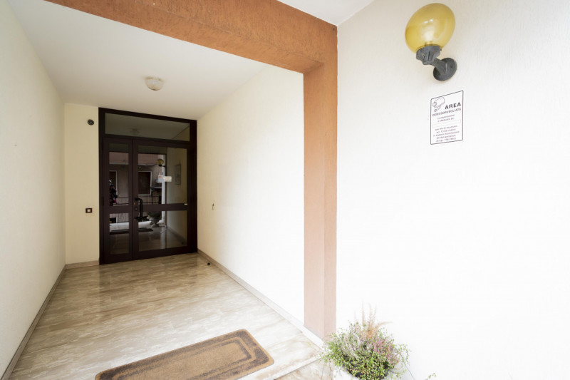 In una delle zone più richieste dell’Arcella, a pochi passi dai quartieri San Carlo e San Bellino...