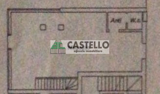 Vigodarzere centro, in zona di passaggio proponiamo negozio con 3 vetrine di circa 65mq + 30mq di...