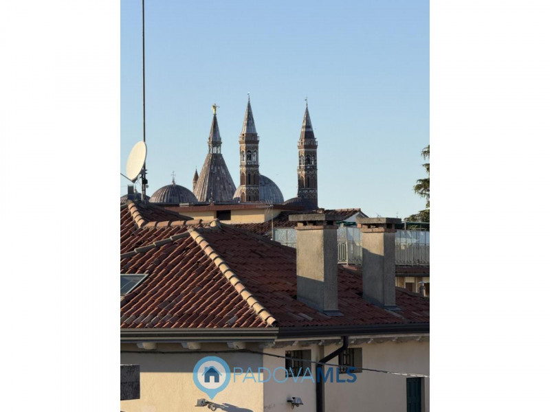 OSPEDALI - NAZARETH CASA SINGOLA DA RISTRUTTURARE

Immobile in esclusiva al Gruppo Padova MLS 

N...