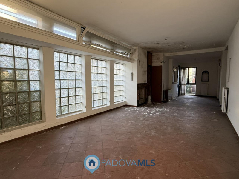 OSPEDALI - NAZARETH CASA SINGOLA DA RISTRUTTURARE

Immobile in esclusiva al Gruppo Padova MLS 

N...