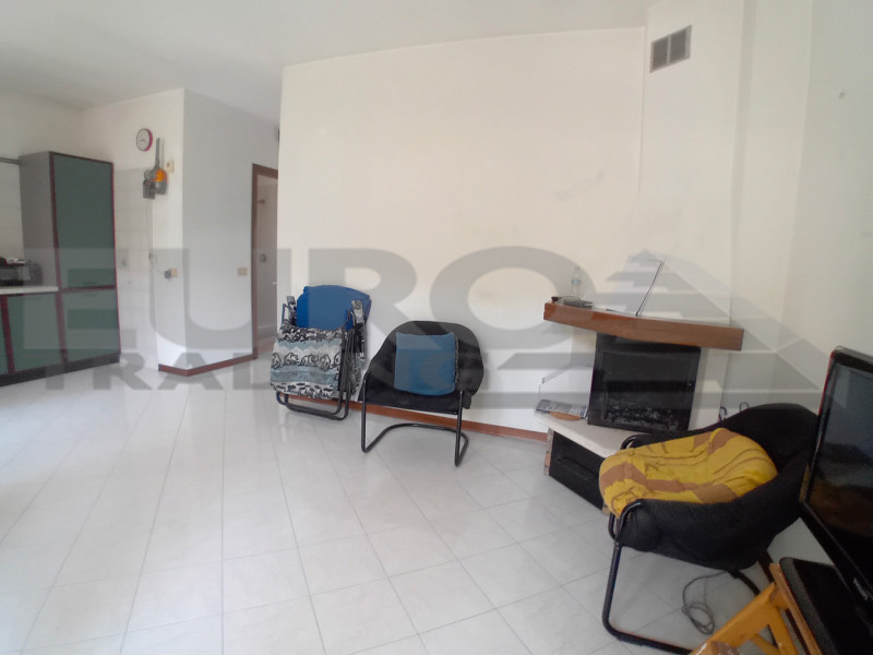 MARCON: Loc. Gaggio situata in una bella zona residenziale, molto comoda ai servizi, proponiamo p...