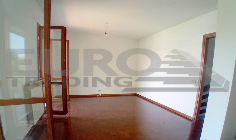 MARCON: Loc. Gaggio situata in una bella zona residenziale, molto comoda ai servizi, proponiamo p...