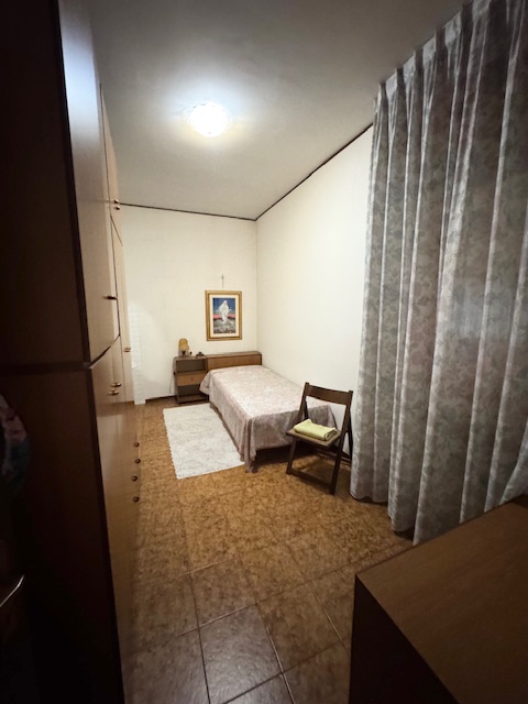 VILLA DEL CONTE (PD) Zona Abbazia Pisani porzione di Bifamiliare, 2 piani fuori terra, in zona tr...