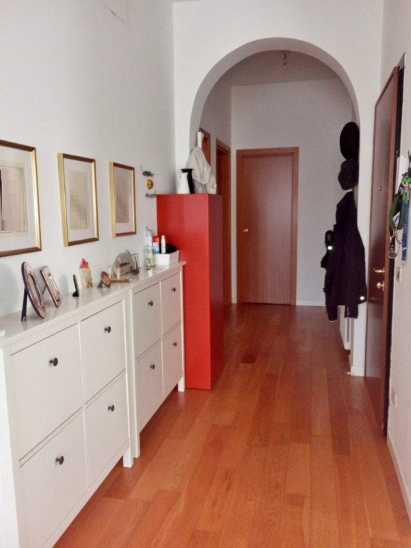 TRICAMERE PIU' STUDIO CON GARAGE E AREA SCOPERTA ESCLUSIVA IN CONTESTO BIFAMILIARE A VICENZA - ZO...