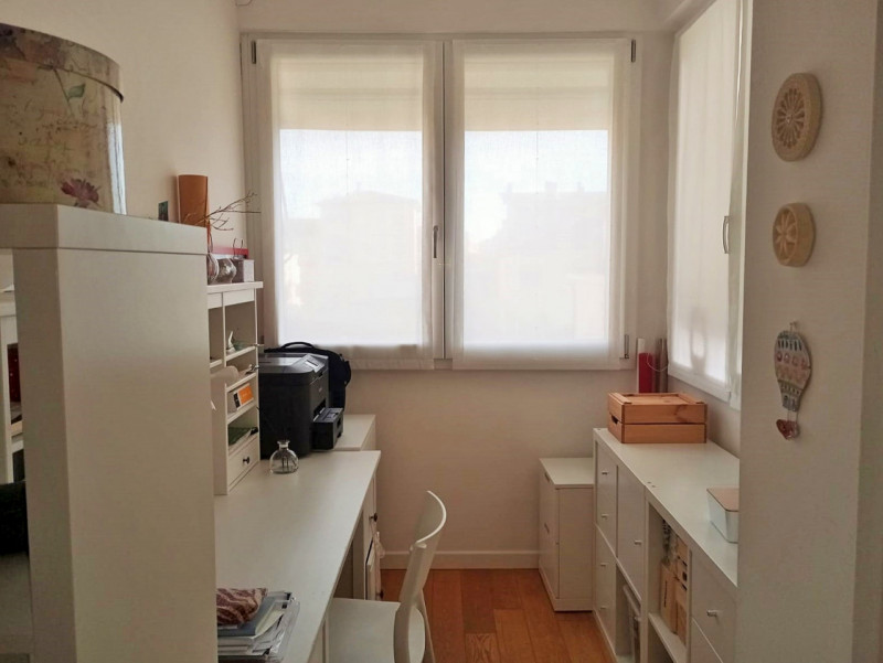 TRICAMERE PIU' STUDIO CON GARAGE E AREA SCOPERTA ESCLUSIVA IN CONTESTO BIFAMILIARE A VICENZA - ZO...