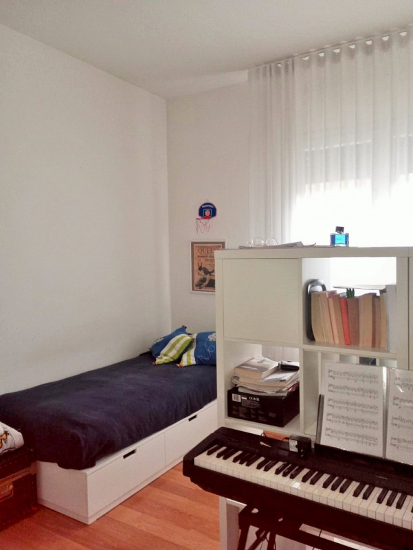 TRICAMERE PIU' STUDIO CON GARAGE E AREA SCOPERTA ESCLUSIVA IN CONTESTO BIFAMILIARE A VICENZA - ZO...