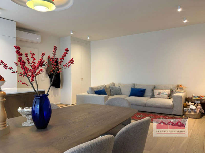 SAN GAETANO: NUOVO EDIFICIO, PIANO PRIMO: SOGGIORNO CON CUCINA A VISTA, TERRAZZA ABITABILE, TRE C...