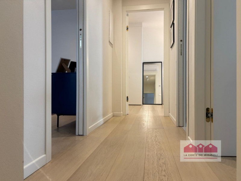 SAN GAETANO: NUOVO EDIFICIO, PIANO PRIMO: SOGGIORNO CON CUCINA A VISTA, TERRAZZA ABITABILE, TRE C...