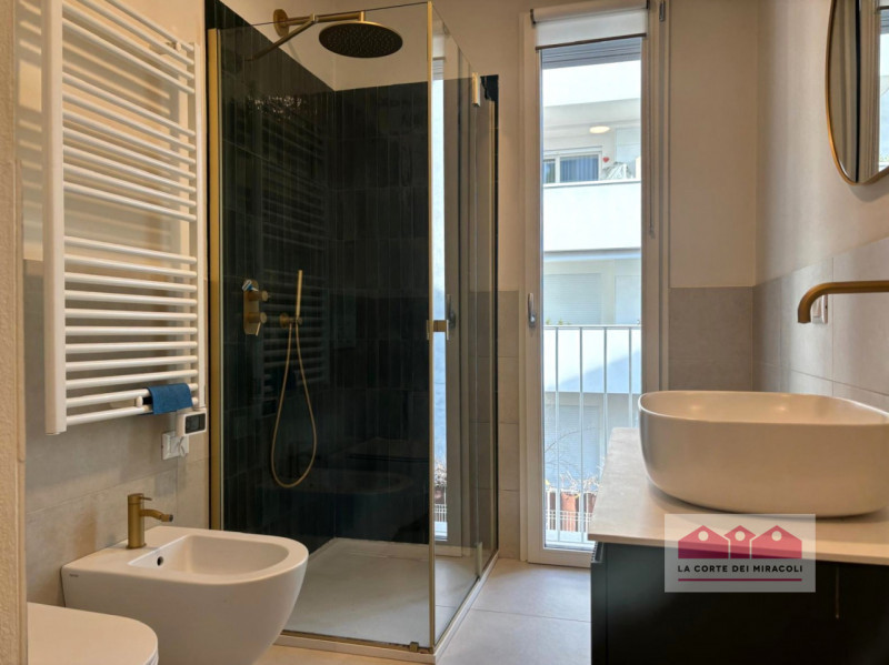 SAN GAETANO: NUOVO EDIFICIO, PIANO PRIMO: SOGGIORNO CON CUCINA A VISTA, TERRAZZA ABITABILE, TRE C...