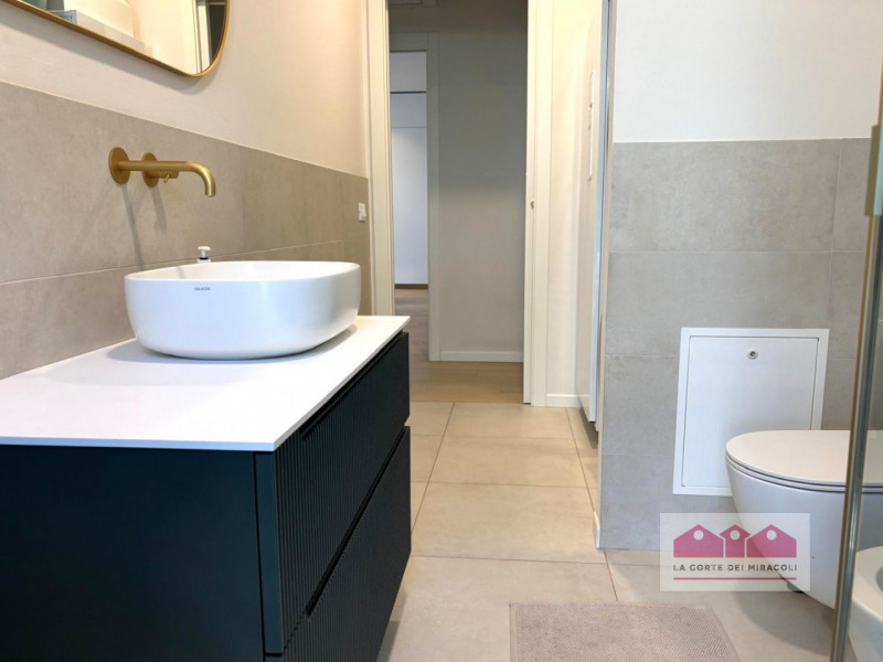 SAN GAETANO: NUOVO EDIFICIO, PIANO PRIMO: SOGGIORNO CON CUCINA A VISTA, TERRAZZA ABITABILE, TRE C...