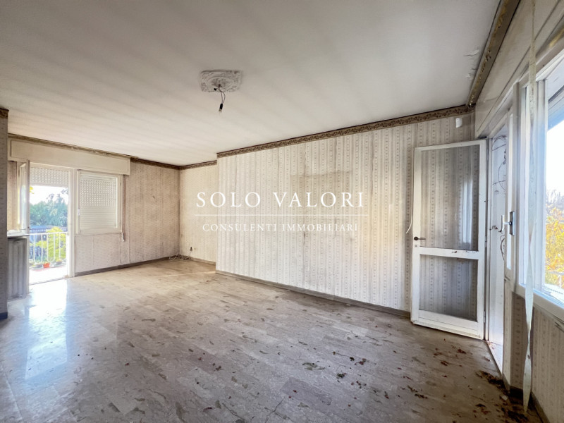 Rif. C346 (per info 338 9387816 Matteo)

Casa singola da ristrutturare situata in posizione centr...