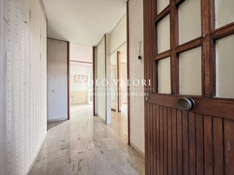 Rif. C346 (per info 338 9387816 Matteo)

Casa singola da ristrutturare situata in posizione centr...