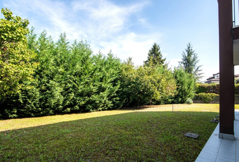 ABANO TERME   Proponiamo in vendita villetta in trifamiliare di circa 160 mq commerciali inserita...