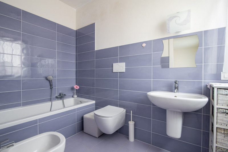 ABANO TERME   Proponiamo in vendita villetta in trifamiliare di circa 160 mq commerciali inserita...