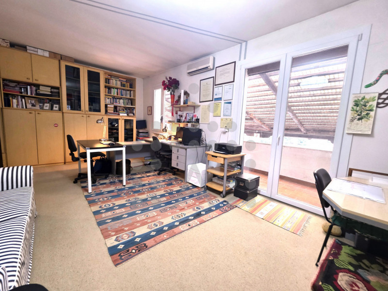 Due famiglie, un solo sogno: bifamiliare con 6.000 mq di giardino privato a Teolo

Due unità abit...