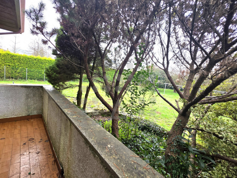 Due famiglie, un solo sogno: bifamiliare con 6.000 mq di giardino privato a Teolo

Due unità abit...