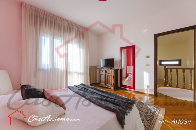 Rif. AH034
NOSTRA ESCLUSIVA
Nel comune di Giavera del Montello, fraz. Cusignana, proponiamo in ve...