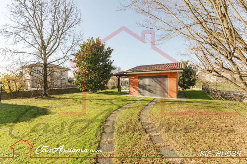 Rif. AH034
NOSTRA ESCLUSIVA
Nel comune di Giavera del Montello, fraz. Cusignana, proponiamo in ve...