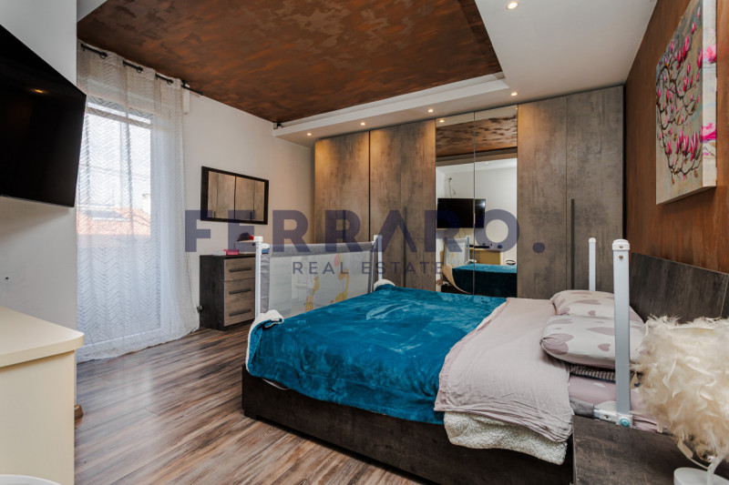 Preganziol. Codice LV6. Proponiamo in vendita appartamento quadrilocale al primo piano con terraz...