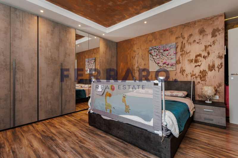 Preganziol. Codice LV6. Proponiamo in vendita appartamento quadrilocale al primo piano con terraz...