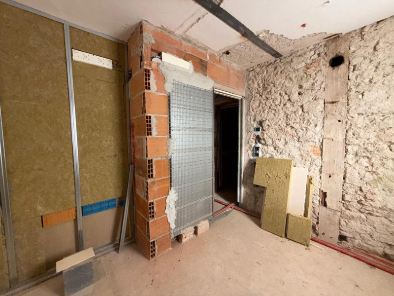 Piovene Rocchette 
Proponiamo in vendita casa singola allo stato grezzo, immersa nella tranquilli...