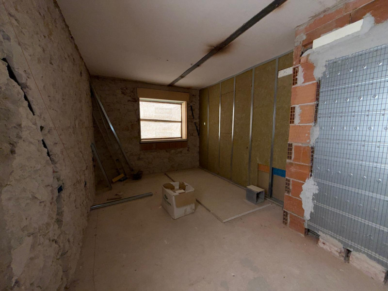 Piovene Rocchette 
Proponiamo in vendita casa singola allo stato grezzo, immersa nella tranquilli...