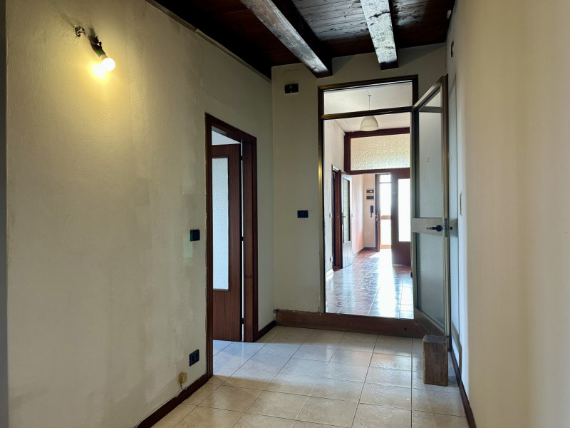 Abano Terme quartiere San Lorenzo, in zona tranquilla e ben collegata alla viabilità urbana, prop...