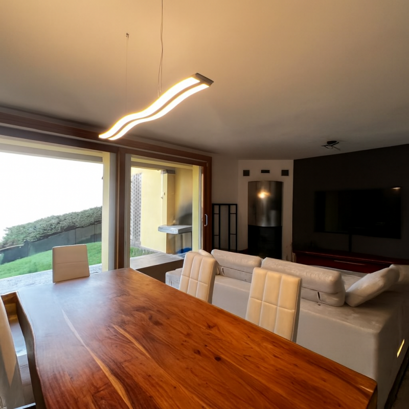 Metro Immobiliare propone in affitto una splendida porzione di bifamiliare completamente indipend...