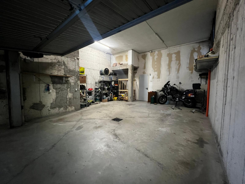 Metro Immobiliare propone in affitto una splendida porzione di bifamiliare completamente indipend...