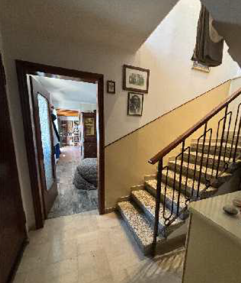 Rif. A.A.58-24

Vendita all'asta - porzione di fabbricato residenziale su 2 livelli in data 17 fe...