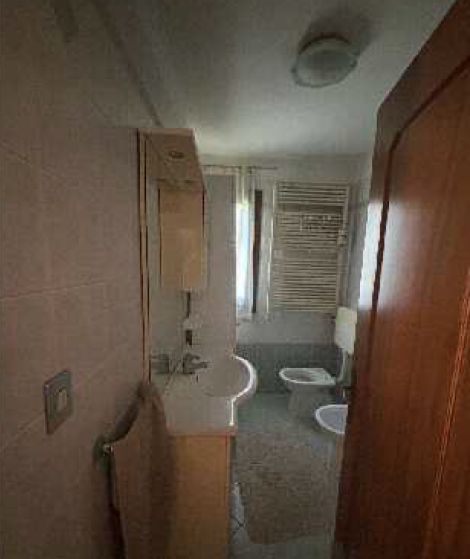 Rif. A.A.58-24

Vendita all'asta - porzione di fabbricato residenziale su 2 livelli in data 17 fe...