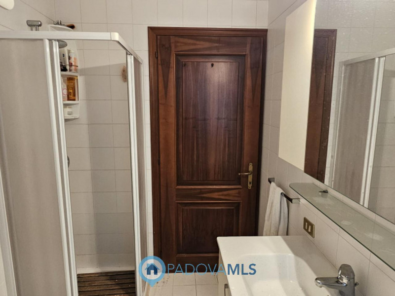 Immobile in esclusiva al Gruppo Padova MLS
VIGONZA CENTRO In posizione centrale e tranquilla, su ...