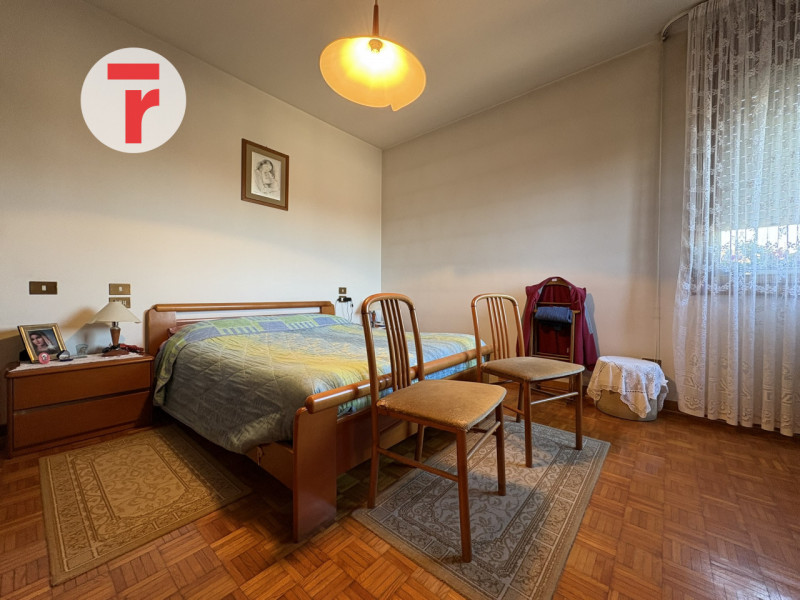 - IMMOBILE PER INVESTIMENTO - 

Quartiere San Lorenzo, appartamento inserito in una palazzina sig...