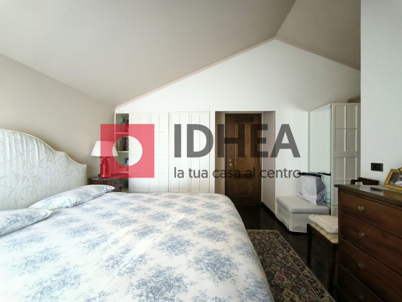 CAORLE CENTRO RIF "FRC2"

In uno dei quartieri più esclusivi di Caorle, a soli 300 metri dal mare...