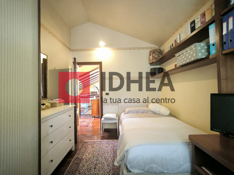 CAORLE CENTRO RIF "FRC2"

In uno dei quartieri più esclusivi di Caorle, a soli 300 metri dal mare...