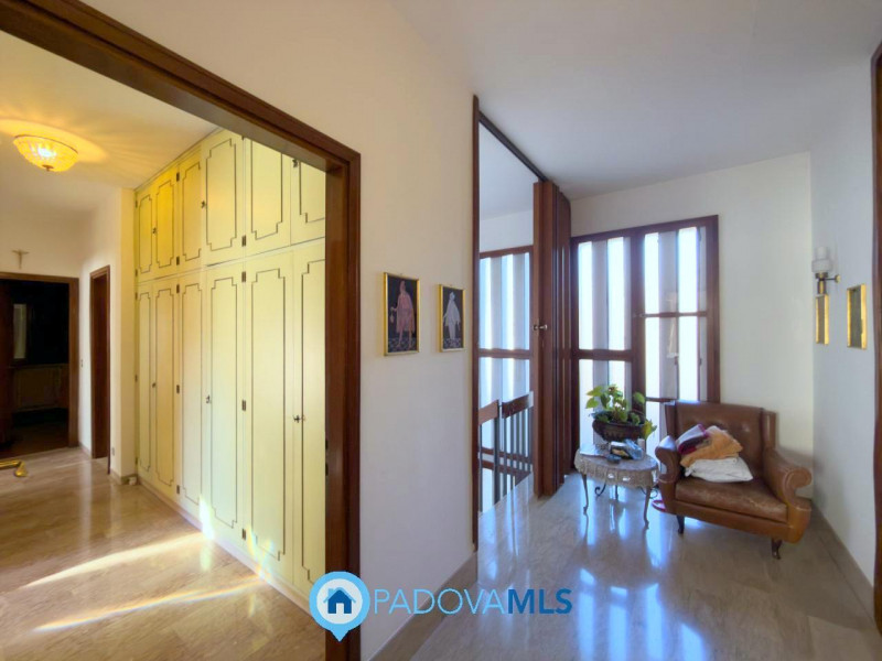 Immobile in esclusiva al Gruppo Padova MLS

PADOVA – Zona Ponte di Brenta
In un contesto residenz...