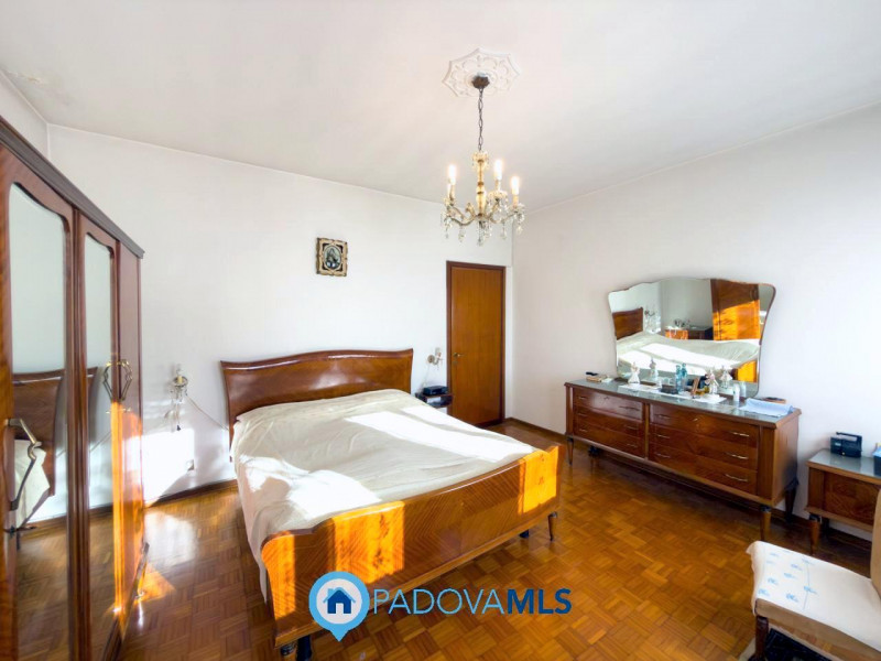 Immobile in esclusiva al Gruppo Padova MLS

PADOVA – Zona Ponte di Brenta
In un contesto residenz...