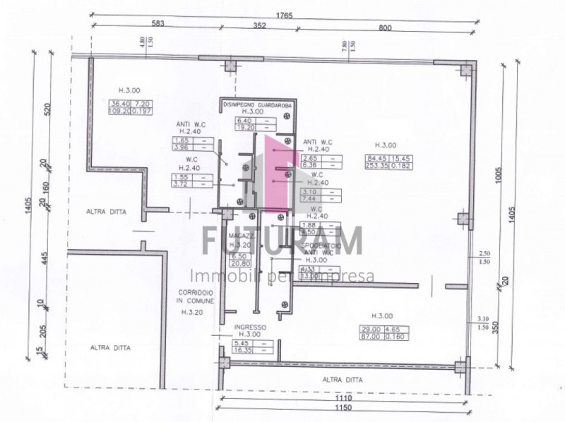 SANTA MARIA DI CAMISANO  - RIF. 3FIL - PER INFO 0444/310220 - 
Si propone in VENDITA un ufficio/n...