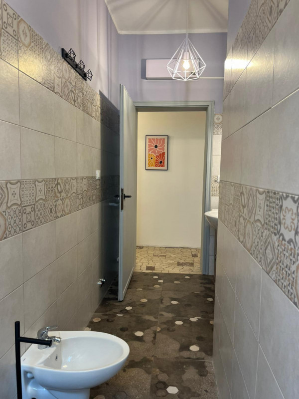 SAN BORTOLO

Inserito in una via interna tranquilla e in un contesto residenziale ben abitato. L’...