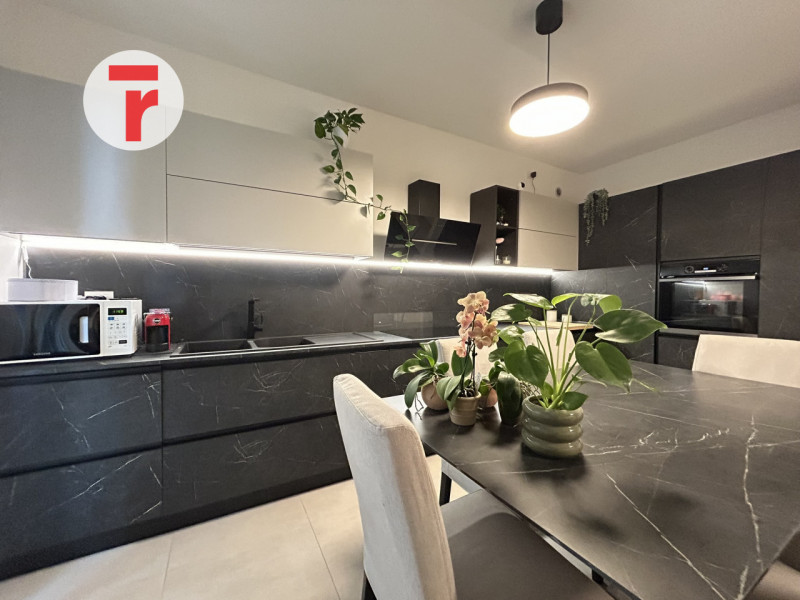 Pontevigodarzere - ad 1 minuto a piedi dal capolinea del tram, in posizione ottima per raggiunger...