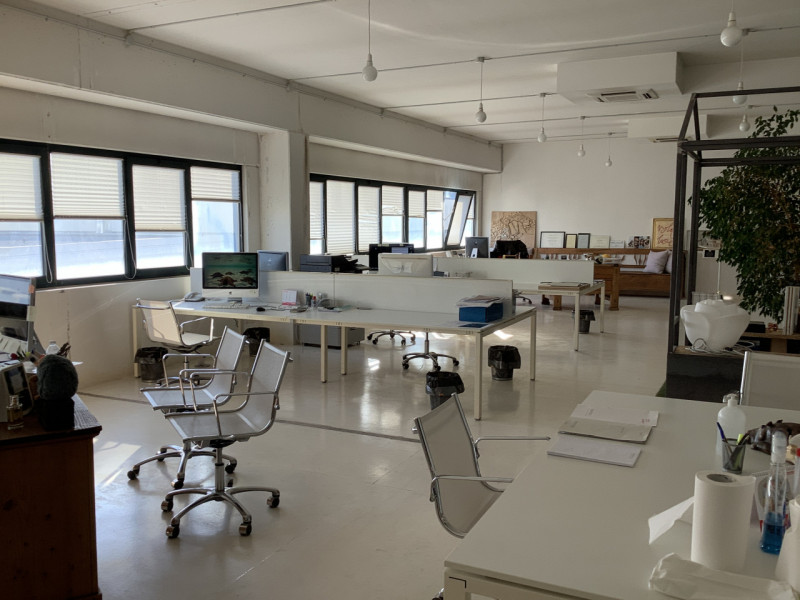 ESCLUSIVA Palladio Re Group - Proponiamo in locazione un elegante laboratorio con finiture da uff...
