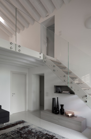 DISPONIBILE DAL 01 FEBBRAIO 2026.
Falzè di Trevignano: appartamento disposto su due livelli, al p...