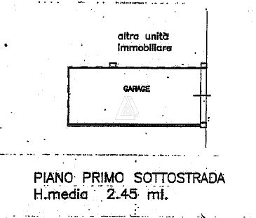 L'Agenzia Immobiliare IRIS propone in vendita luminoso attico in zona residenziale a pochi minuti...