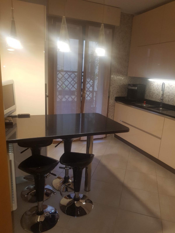 Hai mai pensato all'opportunità di acquistare un immobile che inizialmente ti possa fruttare un' ...