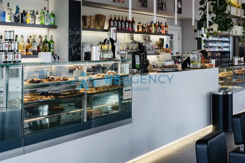 Vicenza centrale
Bar tabaccheria, arredi nuovi, tutti i servizi attivi, grande plateatico esterno...