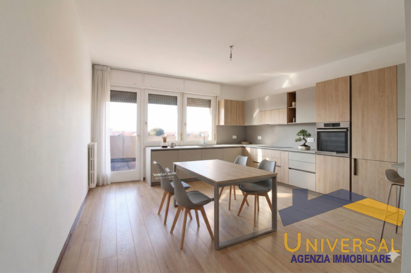 SAN GIORGIO DELLE PERTICHE – In zona centralissima, comodo a tutti i servizi quali: supermercato,...