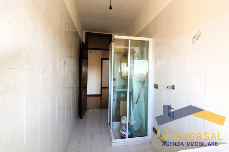 SAN GIORGIO DELLE PERTICHE – In zona centralissima, comodo a tutti i servizi quali: supermercato,...