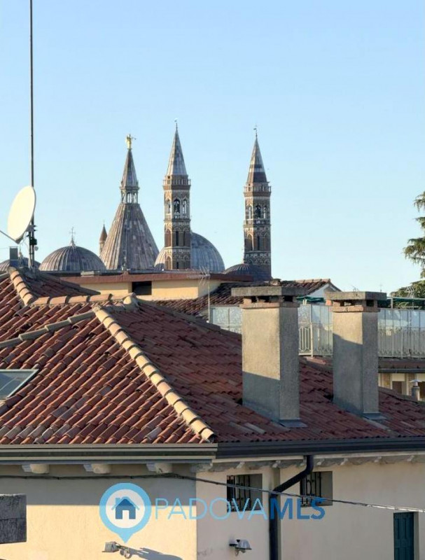 Immobile in esclusiva al Gruppo Padova MLS

OSPEDALI - NAZARETH
Nella immediata vicinanza agli os...